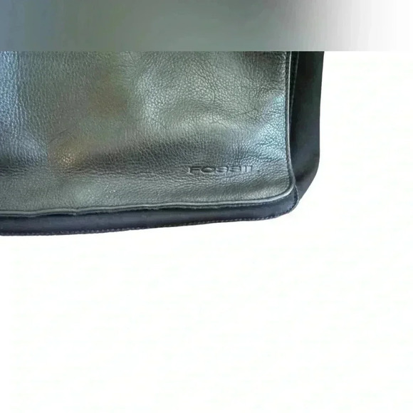 Fossil Leather Microfiber Black large Multi Pocket Shoulder Tote Messenger Bag - Picture 3 of 16